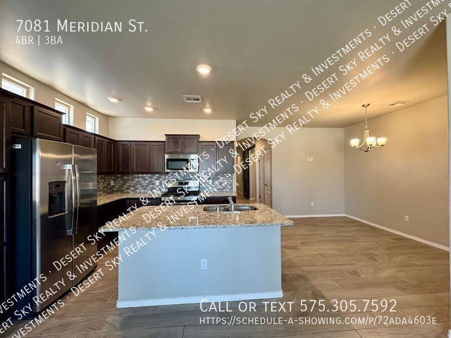7081 Meridian St - Photo 7 of 32