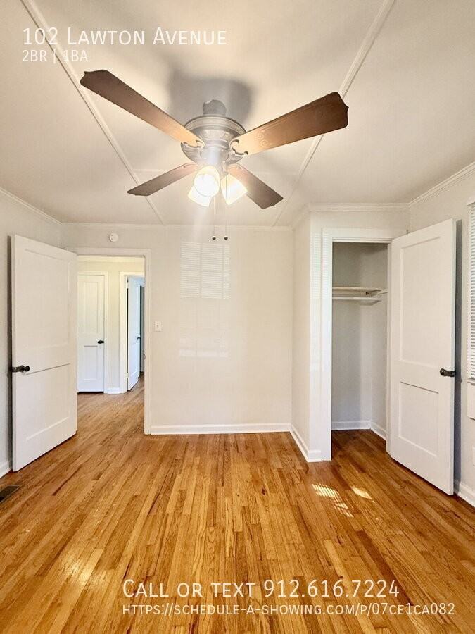 102 Lawton Ave - Photo 6 of 11