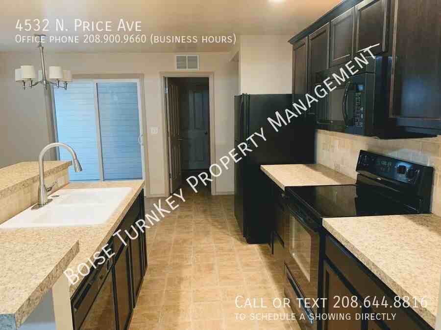 4532 N Price Ave - Photo 3 of 19