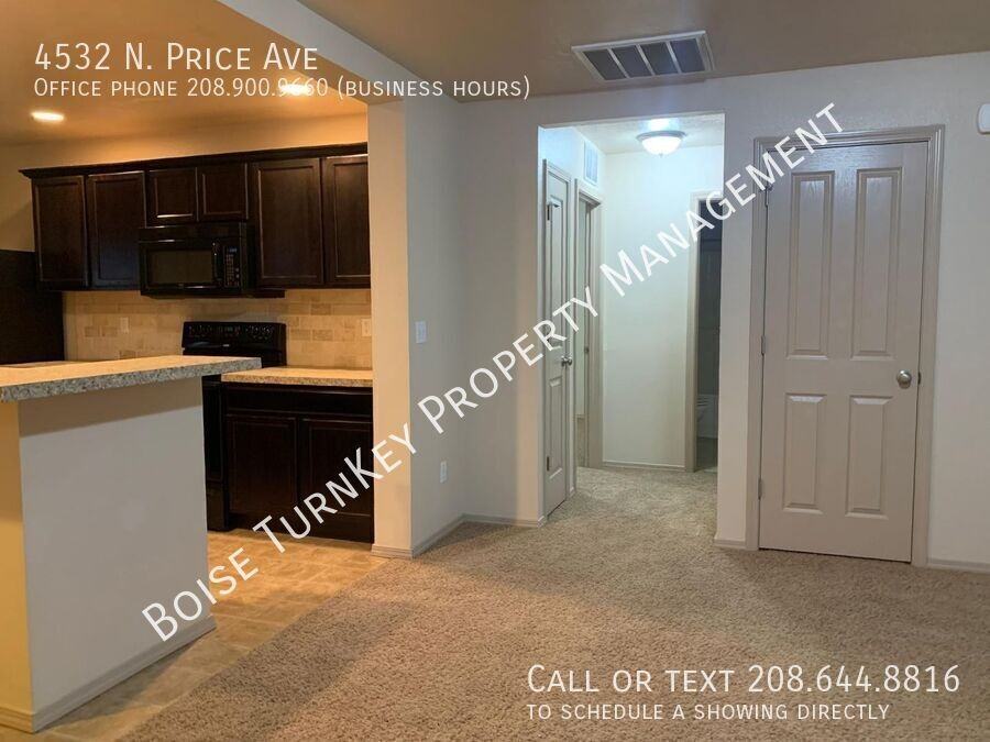 4532 N Price Ave - Photo 4 of 19