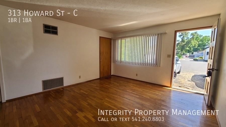 313 Howard St #C - Photo 4 of 18