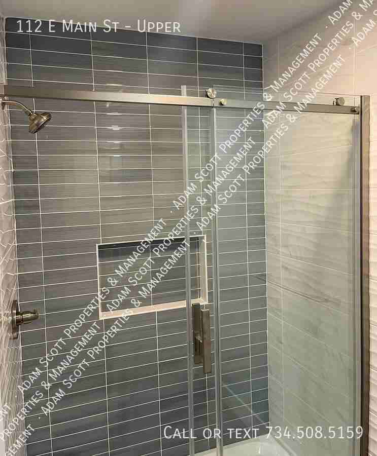 112 E Main St - Photo 6 of 20