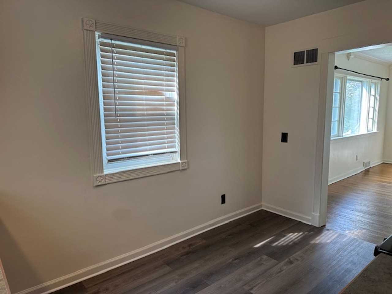 2204 Forster St - Photo 3 of 19