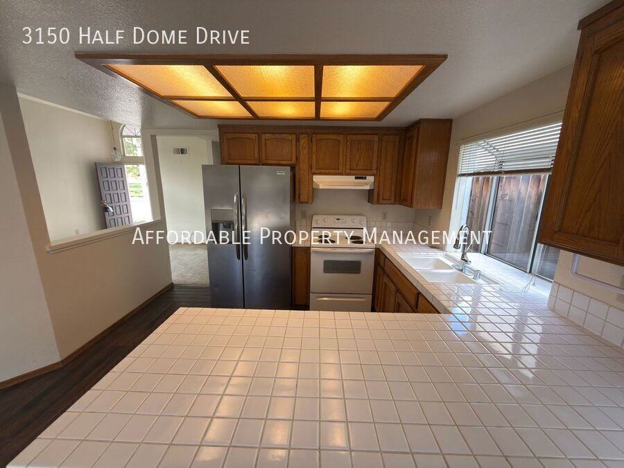 3150 Half Dome Dr - Photo 7 of 15