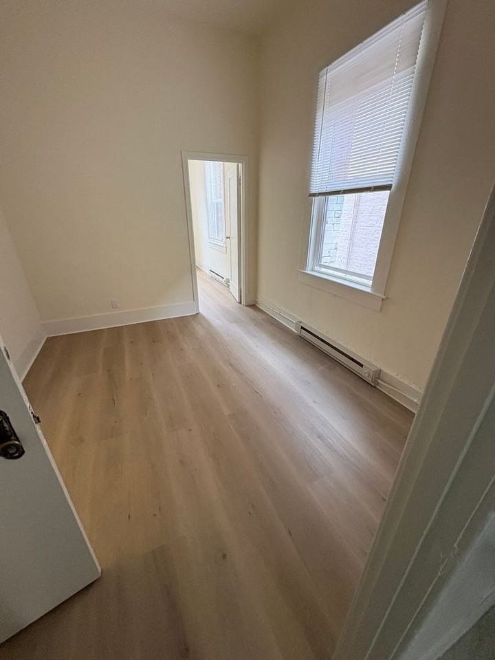 27 Saint Louis Aly #1 - Photo 2 of 12