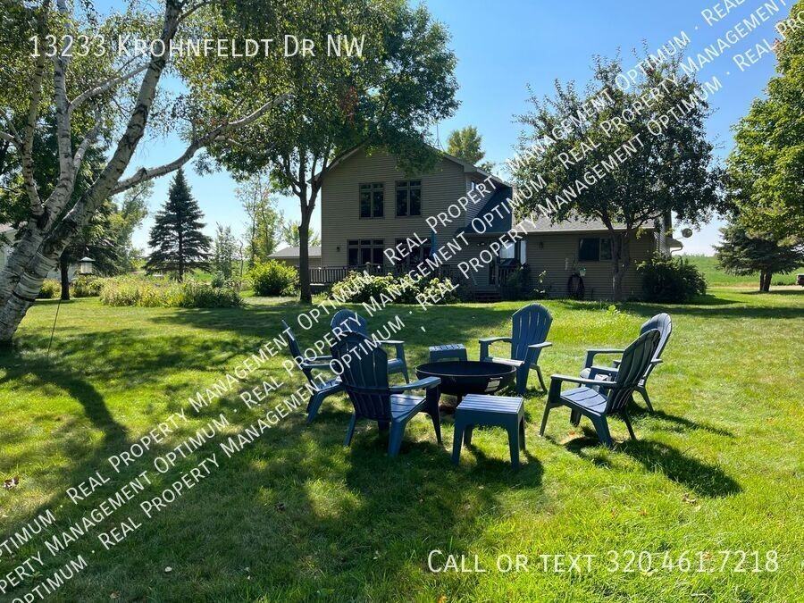 13233 Krohnfeldt Dr Nw - Photo 2 of 38