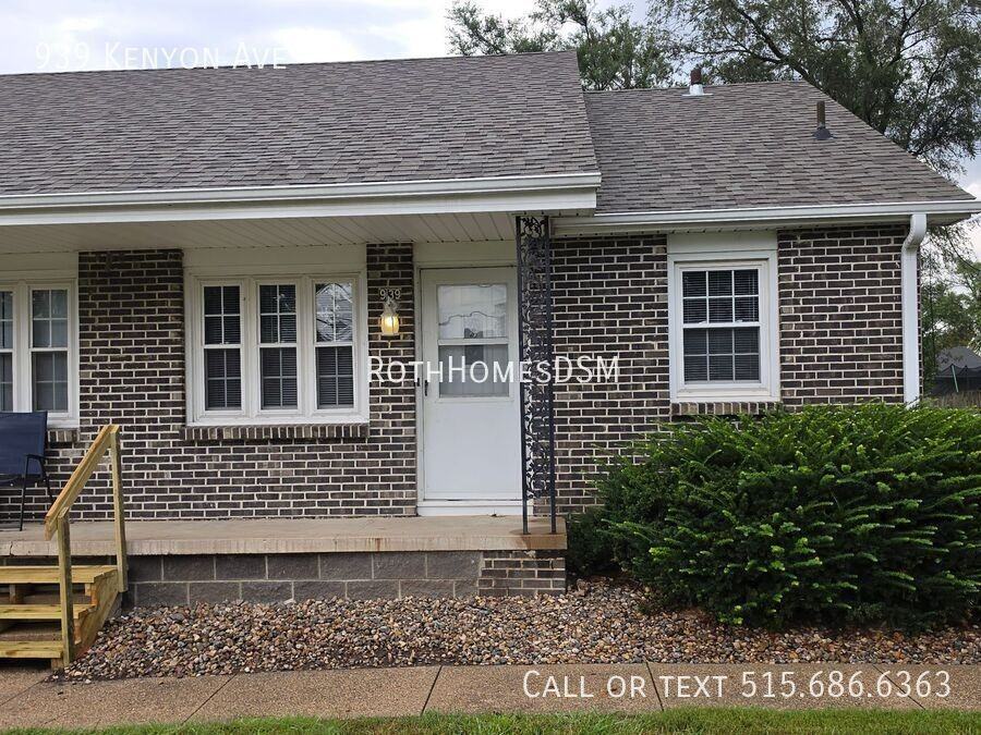 939 Kenyon Ave - Photo 2 of 19