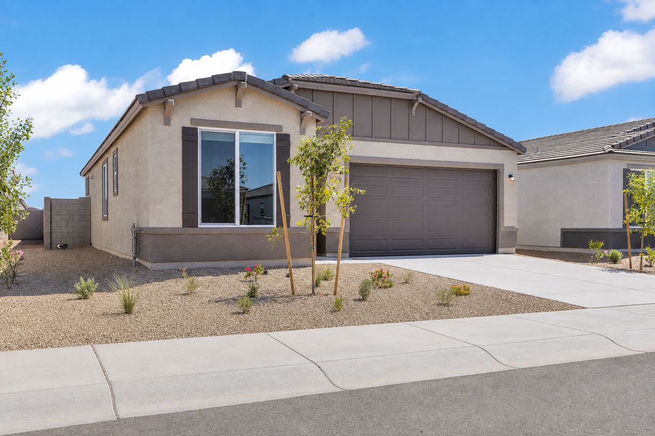 18079 W Sand Hills Dr - Photo 2 of 46