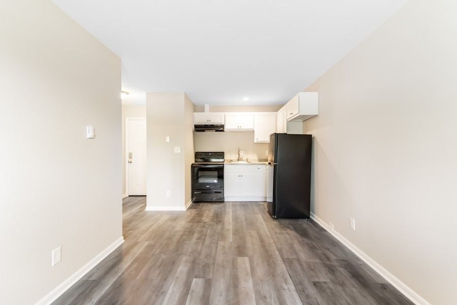 1645 Highland Dr #10 - Photo 7 of 12