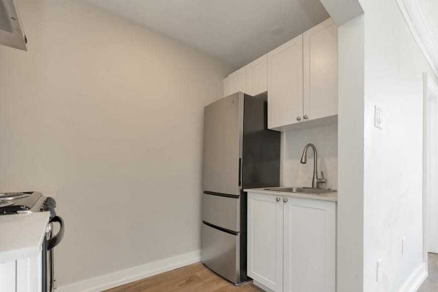 133 Prospect St S - Photo 2 of 7
