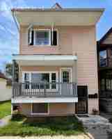 featured image of 232 Dewitt St #1