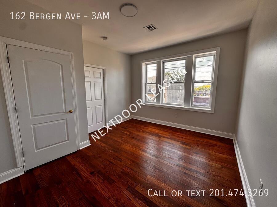 162 Bergen Ave #3AM - Photo 7 of 7