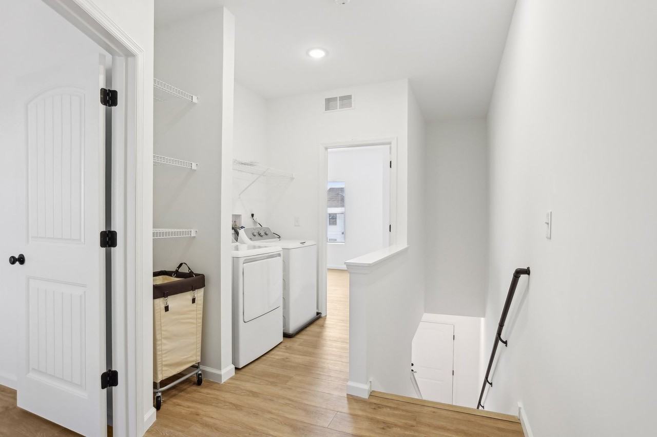 1605 Parkview Dr #1605 - Photo 5 of 50