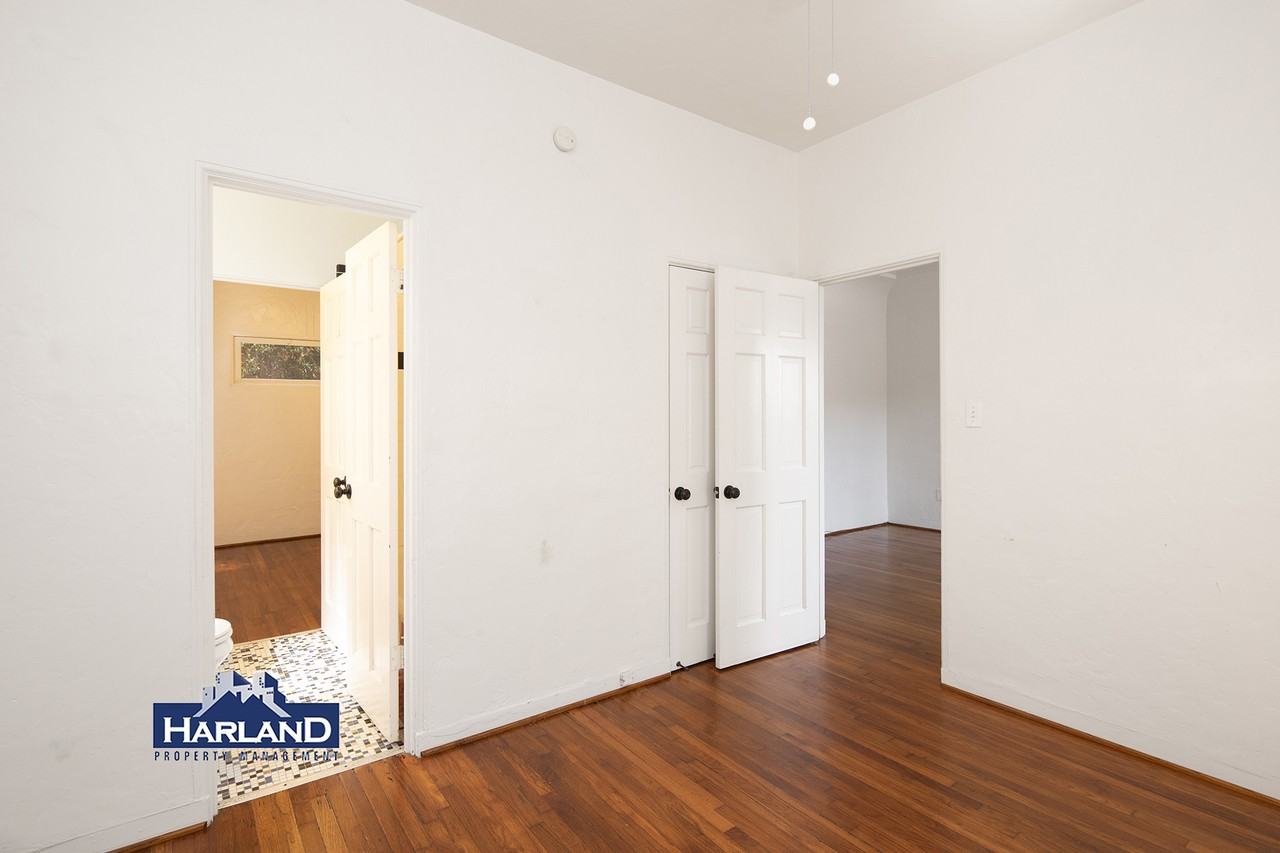 281432 30th St - Photo 5 of 20