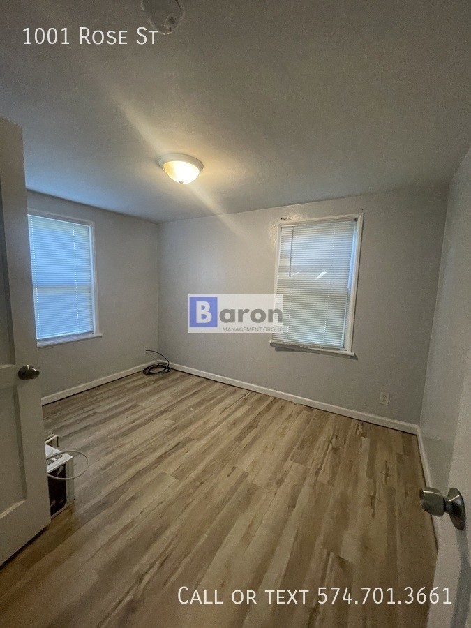 1001 Rose St - Photo 2 of 10