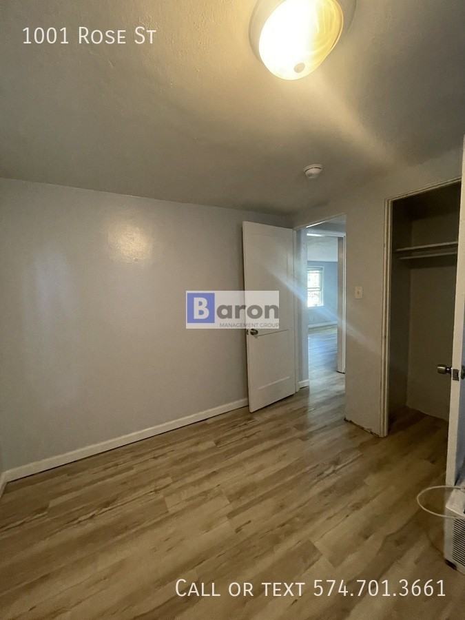 1001 Rose St - Photo 3 of 10