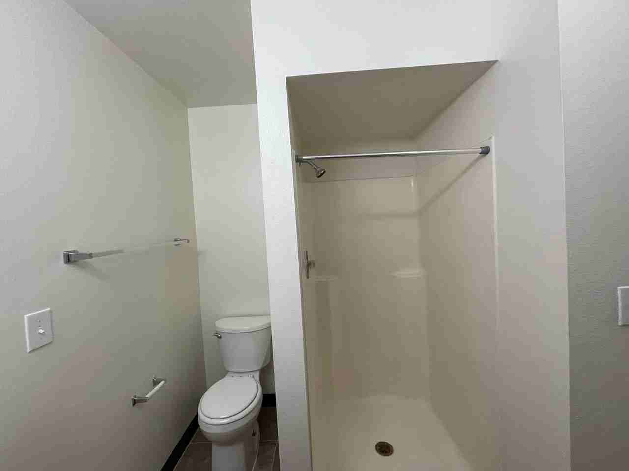 10811 W Ustick Rd #201 - Photo 5 of 17