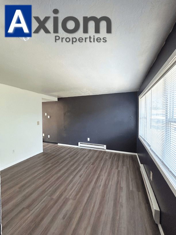 547 Poole Ave #1 - Photo 3 of 13