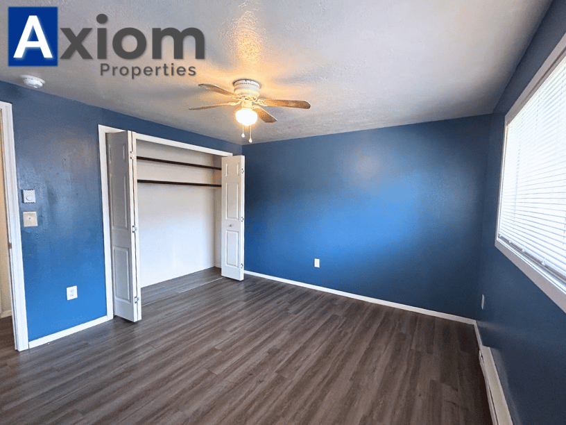 547 Poole Ave #1 - Photo 7 of 13