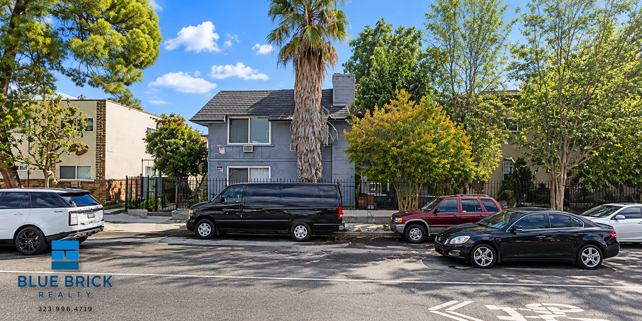 TUJUNGA & #15 - Photo 3 of 13