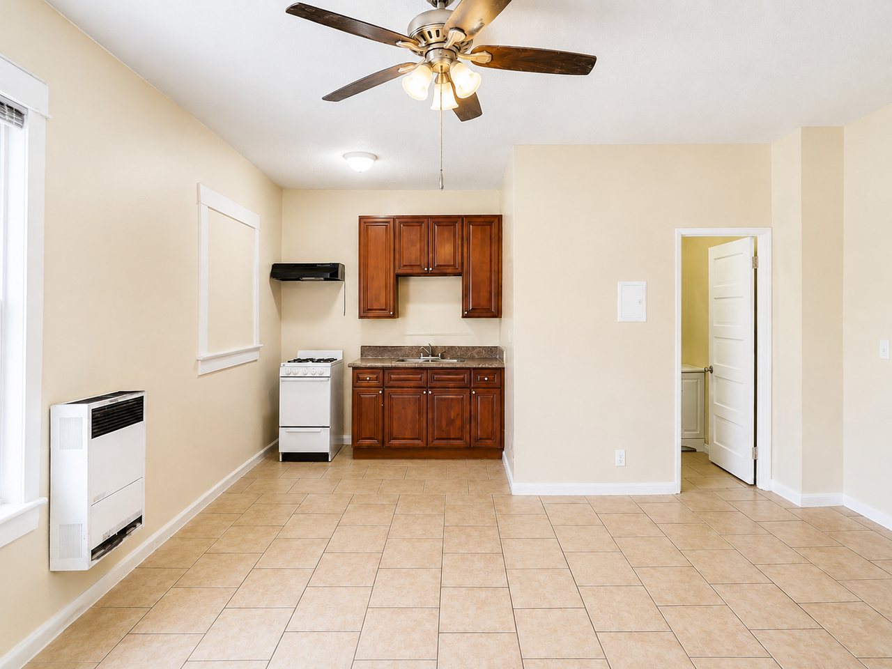 2941 Whittier Blvd #305 - Photo 3 of 10