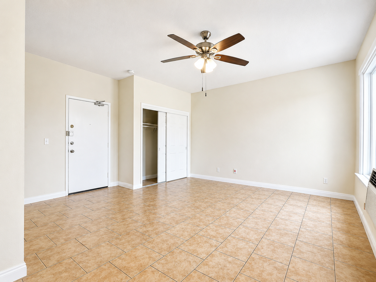 2941 Whittier Blvd #305 - Photo 7 of 10