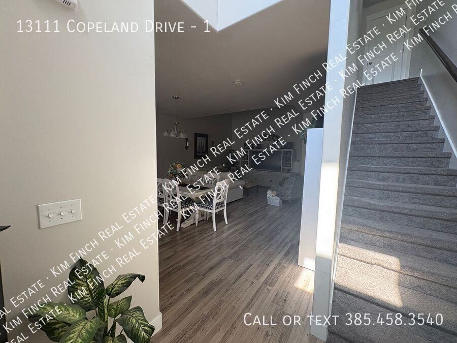 13111 S Copeland Dr #1 - Photo 3 of 22