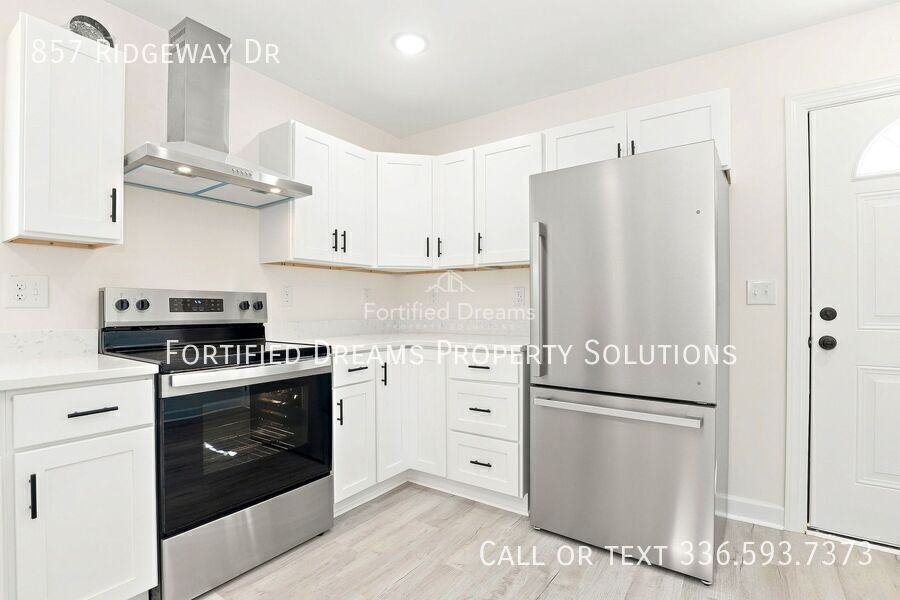 857 Ridgeway Dr - Photo 7 of 16