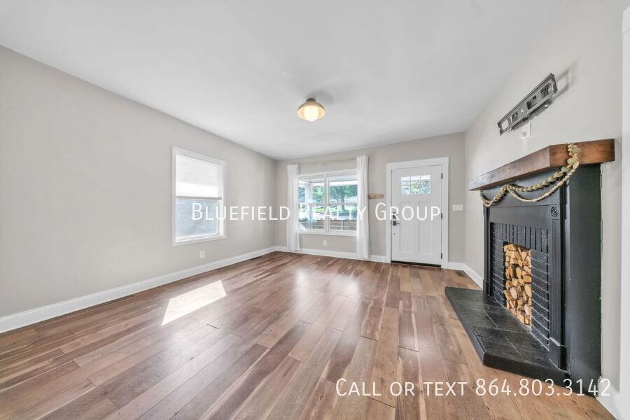 800 Perry Rd - Photo 5 of 30
