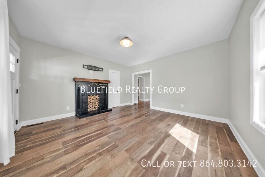 800 Perry Rd - Photo 6 of 30