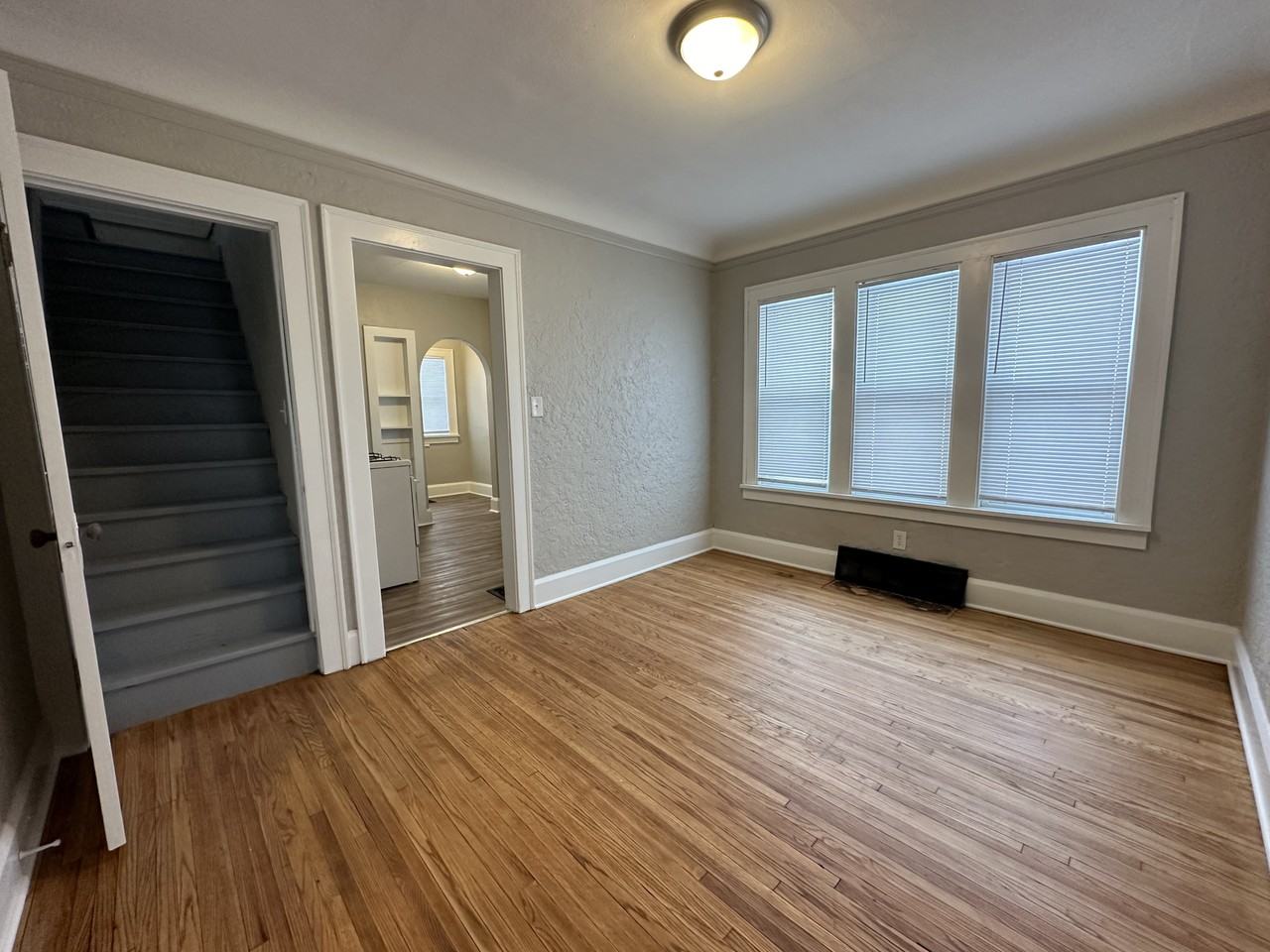 1807 Carney Ave - Photo 3 of 17