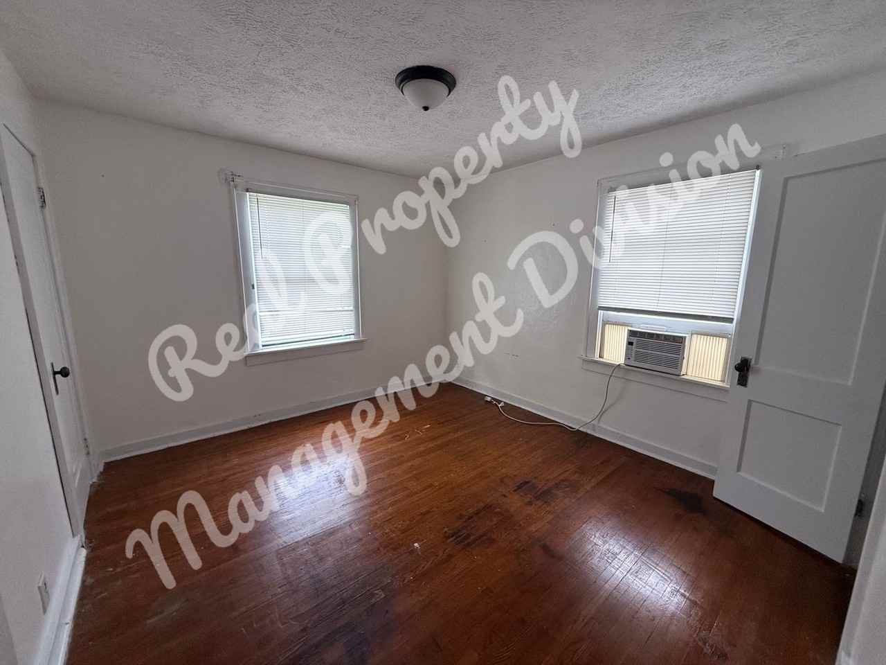 2316 S 6th St #B - Photo 5 of 12
