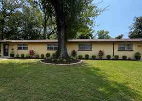 2626 Broadway Ave - Photo 1 of 1