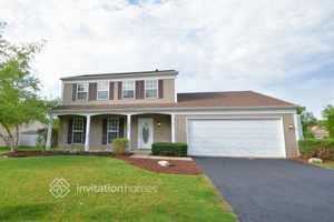 featured image of 1985 College Green Dr