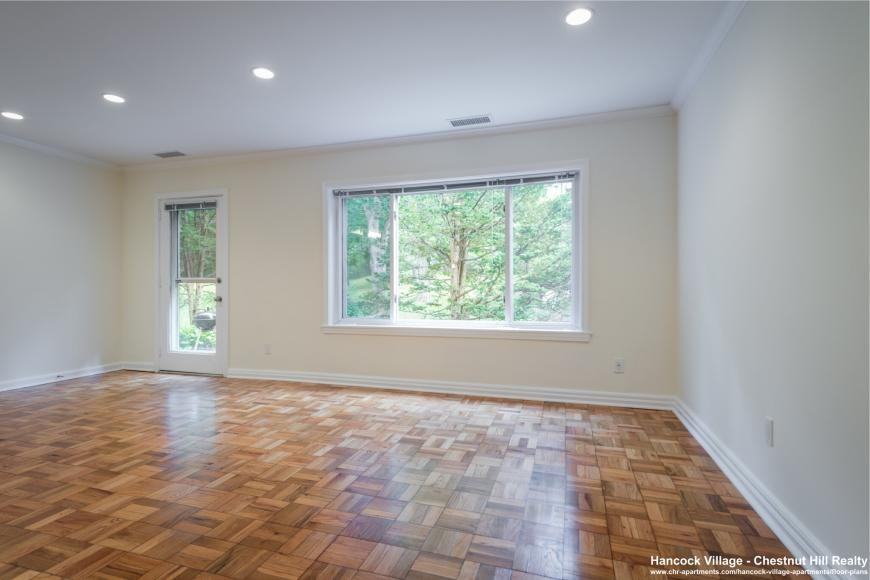 89 Thornton Rd - Photo 3 of 10