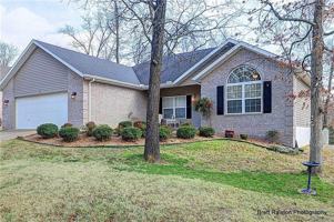 featured image of 73 Merritt Dr