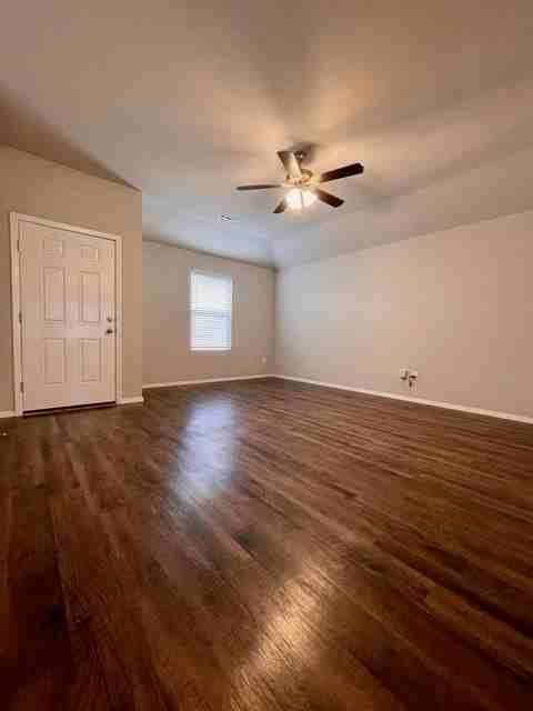 870 S Jaybird Ln - Photo 3 of 15