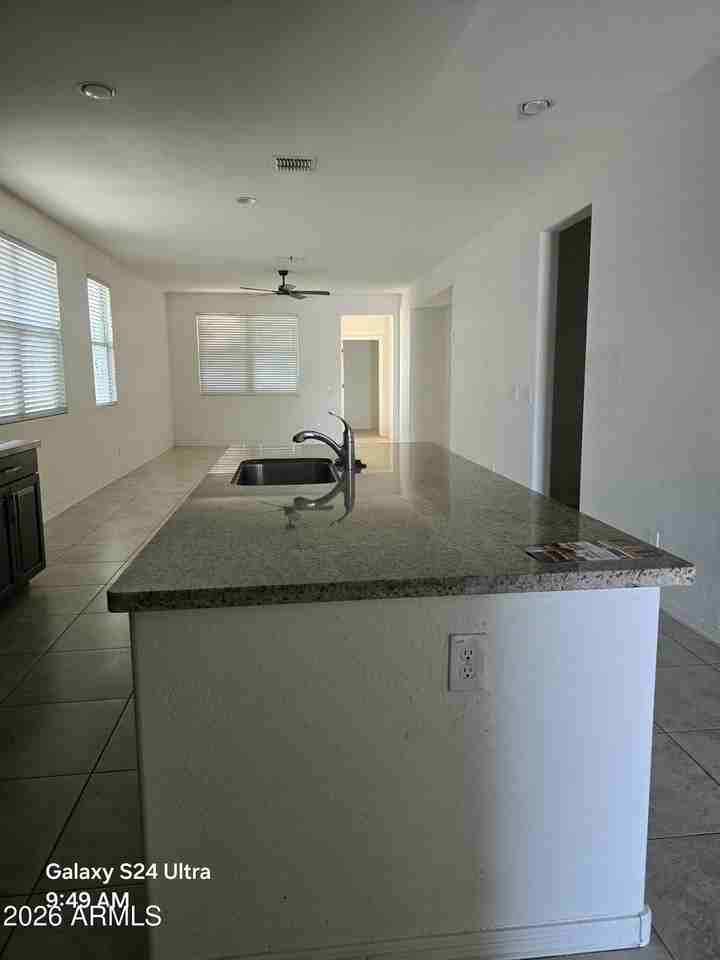 2421 S 103rd Dr - Photo 6 of 8