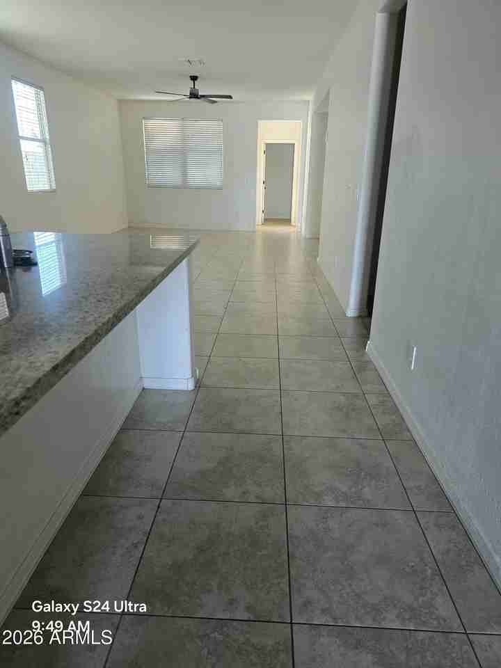 2421 S 103rd Dr - Photo 7 of 8