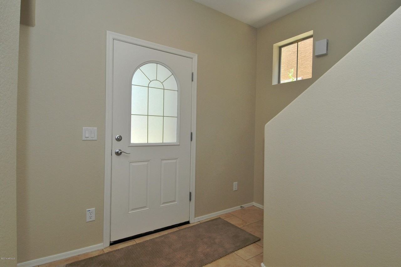 4351 E Selena Dr - Photo 5 of 47