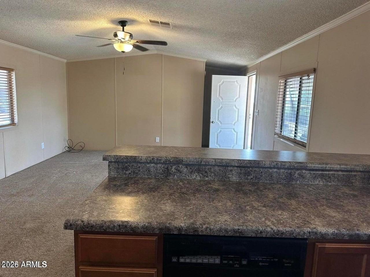 757 N Dapple Dr - Photo 2 of 10