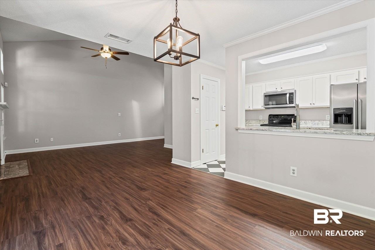 6637 Jackson Sq #B2 - Photo 7 of 20