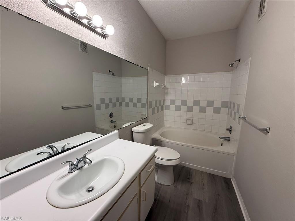 11511 Villa Grand #518 - Photo 6 of 10