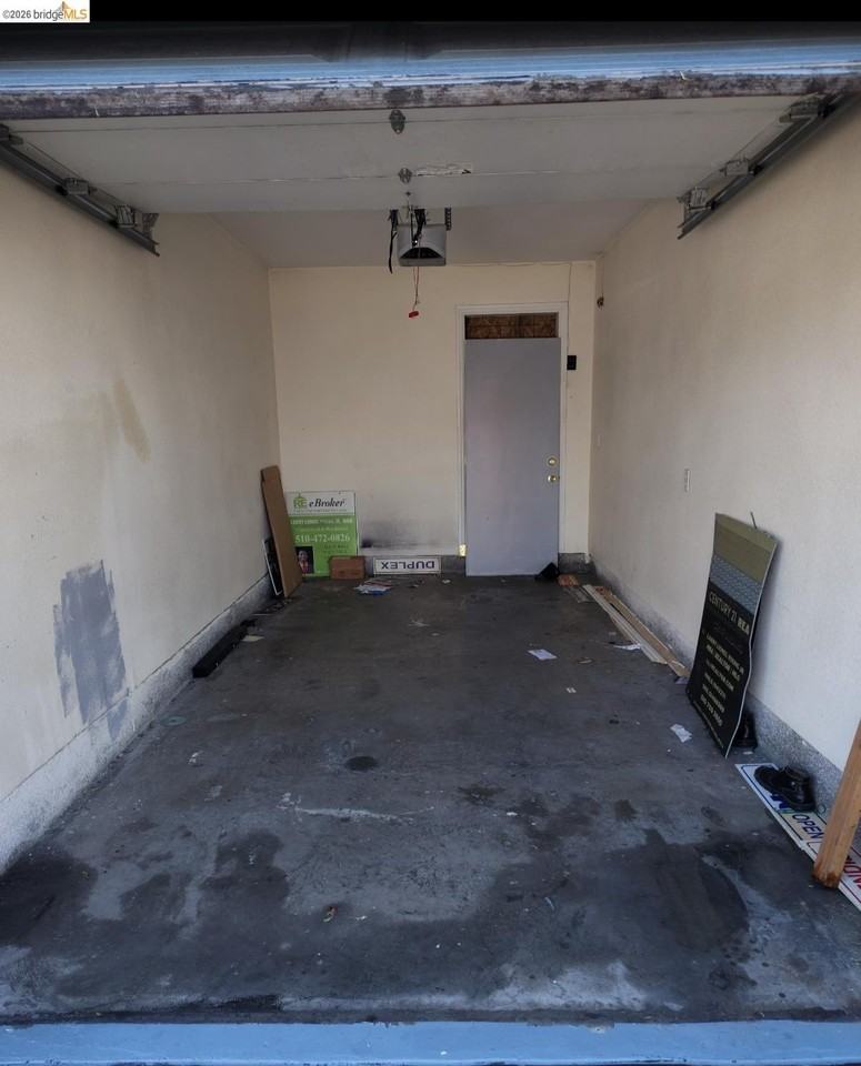 3532 San Leandro St #B - Photo 3 of 44