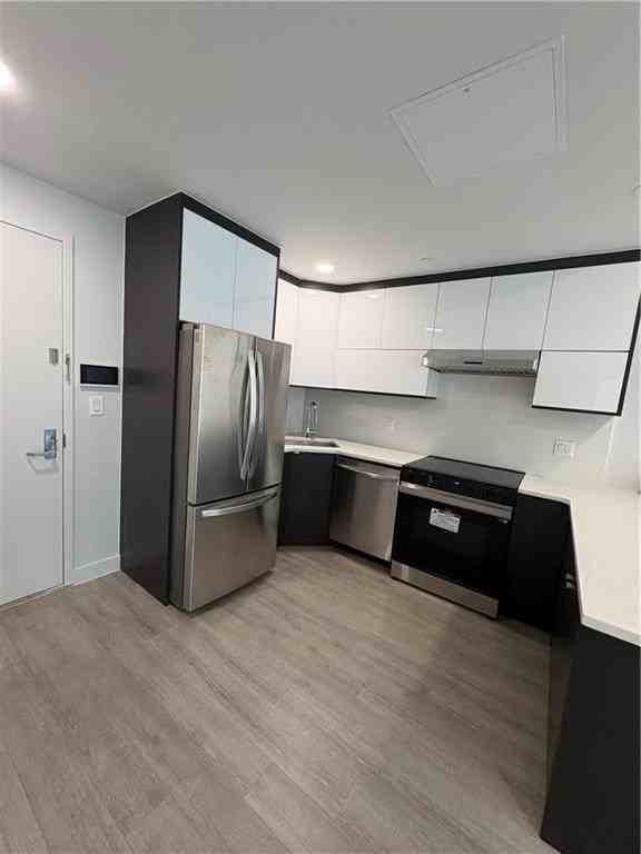 1238 63rd St #D428 - Photo 3 of 9