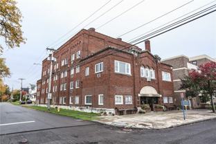 400 Main St #B9 - Photo 1 of 1