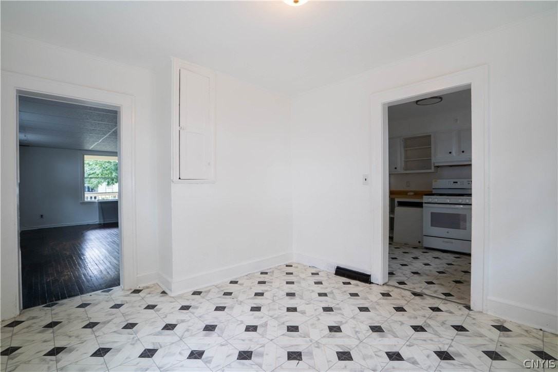 30 W Monroe St #2 - Photo 6 of 36
