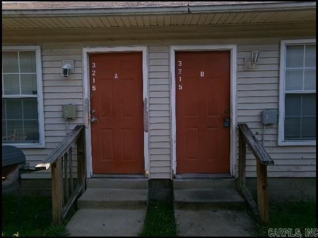 3215 Ludwig St Unit B - Photo 2 of 22
