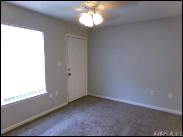 3215 Ludwig St Unit B - Photo 3 of 22