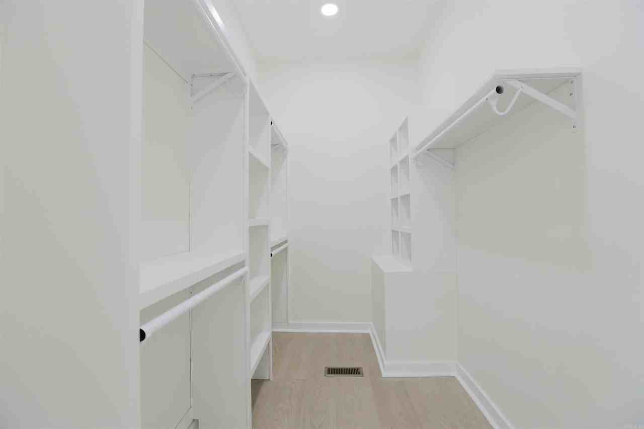 1006 S Cross St - Photo 7 of 36